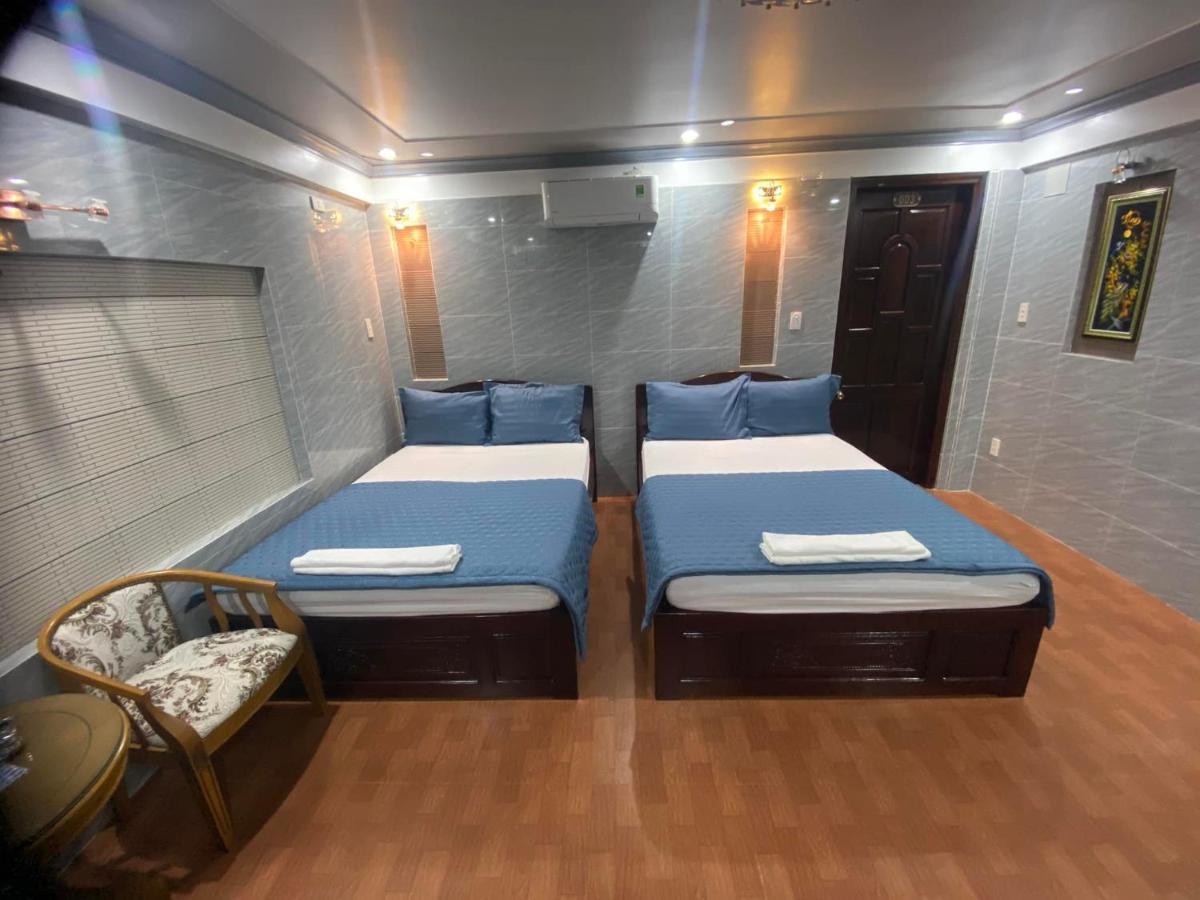 Nha Nghi Duy Tan Motel 140 Nguyen Du 0353007568 クアンガイ エクステリア 写真