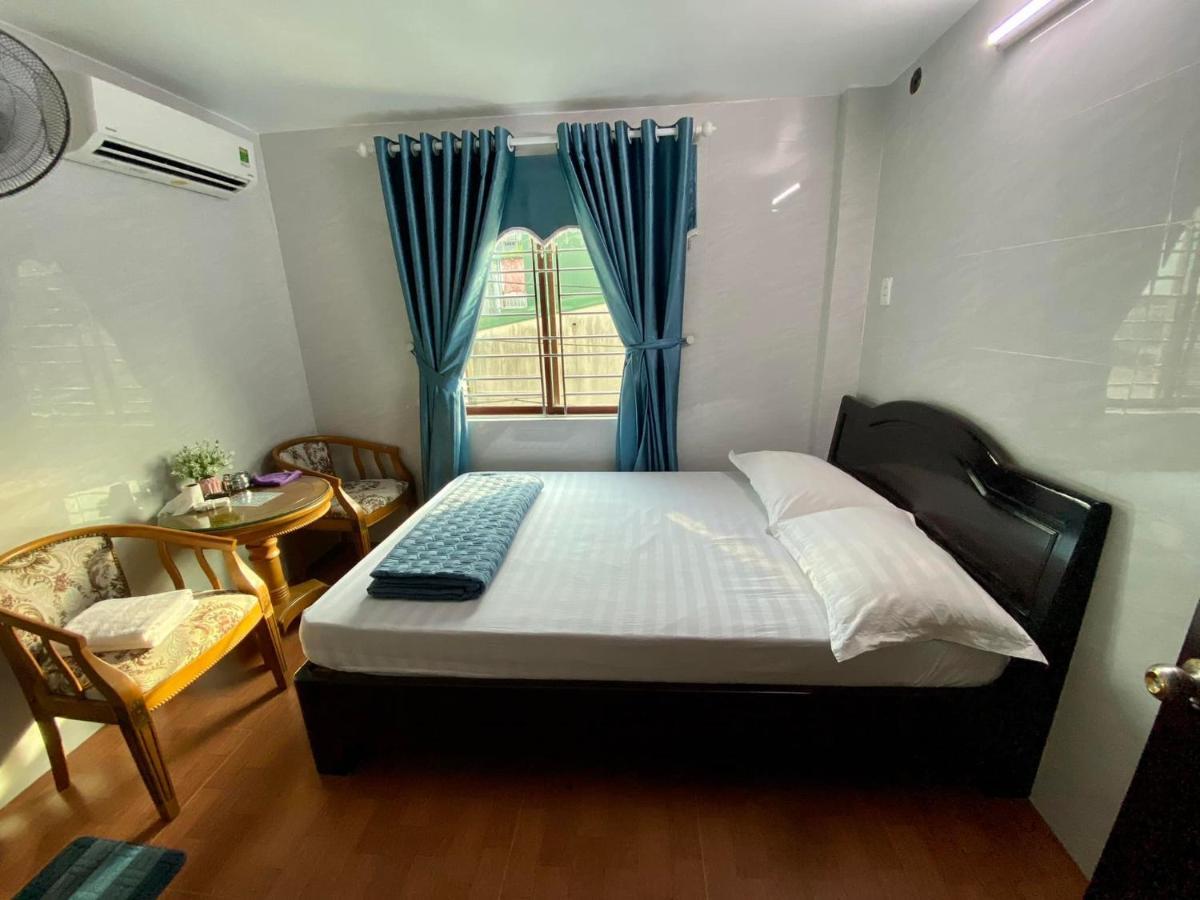 Nha Nghi Duy Tan Motel 140 Nguyen Du 0353007568 クアンガイ エクステリア 写真