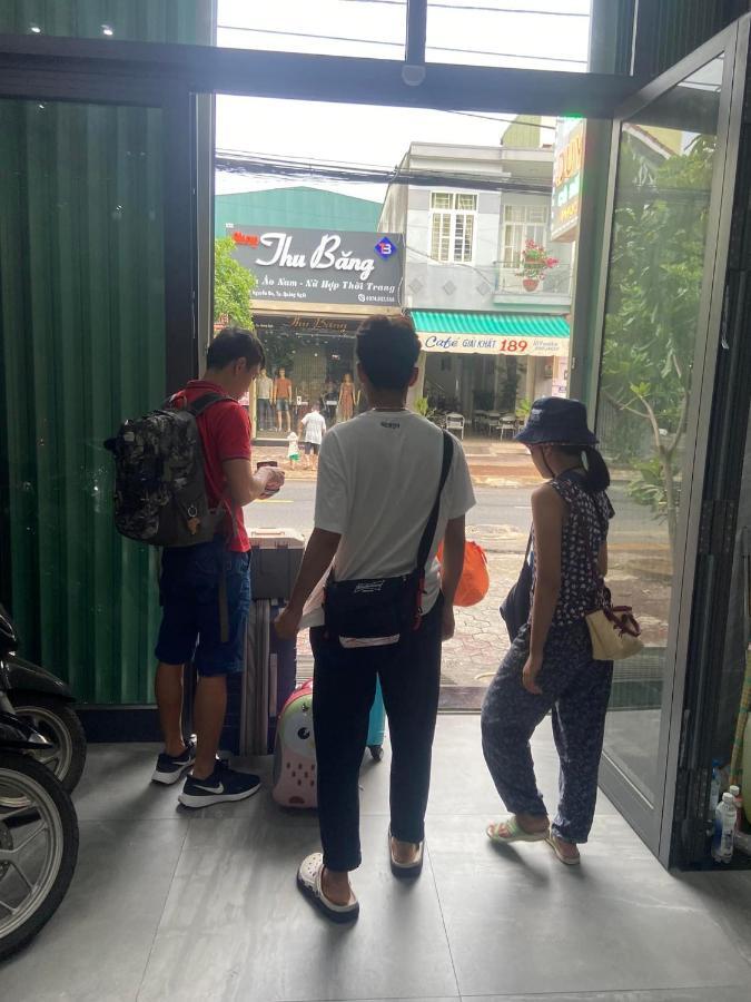 Nha Nghi Duy Tan Motel 140 Nguyen Du 0353007568 クアンガイ エクステリア 写真